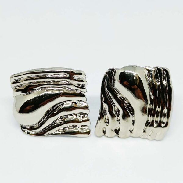 Starry Traces Earrings - Image 5