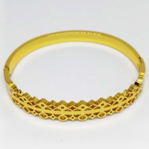 Amara Twist BRACELET