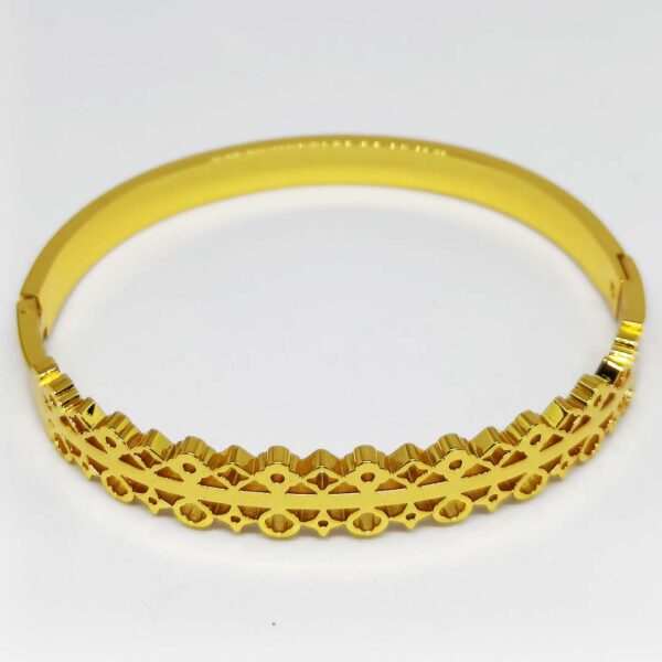 Amara Twist BRACELET