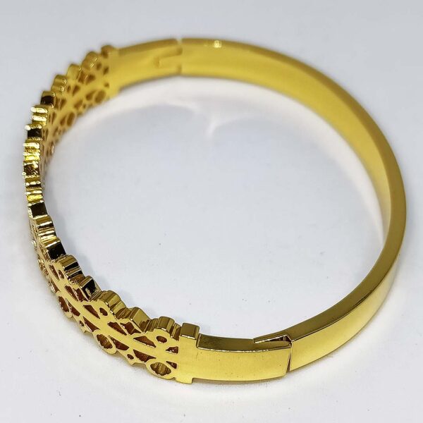 Amara Twist BRACELET - Image 2