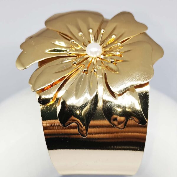 Flower Mist Golden Bracelet - Image 3