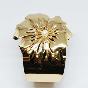 Flower Mist Golden Bracelet